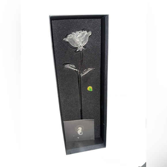 🌹New in box WATERFORD CRYSTAL FLEUROLOGY WHITE long stem ROSE FLOWER figurine - Picture 1 of 7